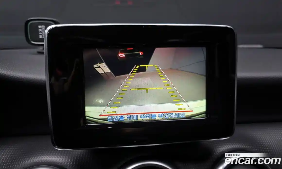 Mercedes-Benz A-Class 2015 1.5 Автомат в Москве № 209218, фото 12