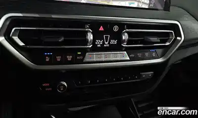 BMW X3 2023 2.0 Автомат в Москве № 210887, миниатюра 3