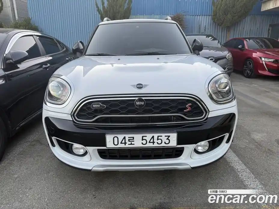 Mini Countryman 2018 2.0 Автомат в Москве № 210889, фото 3