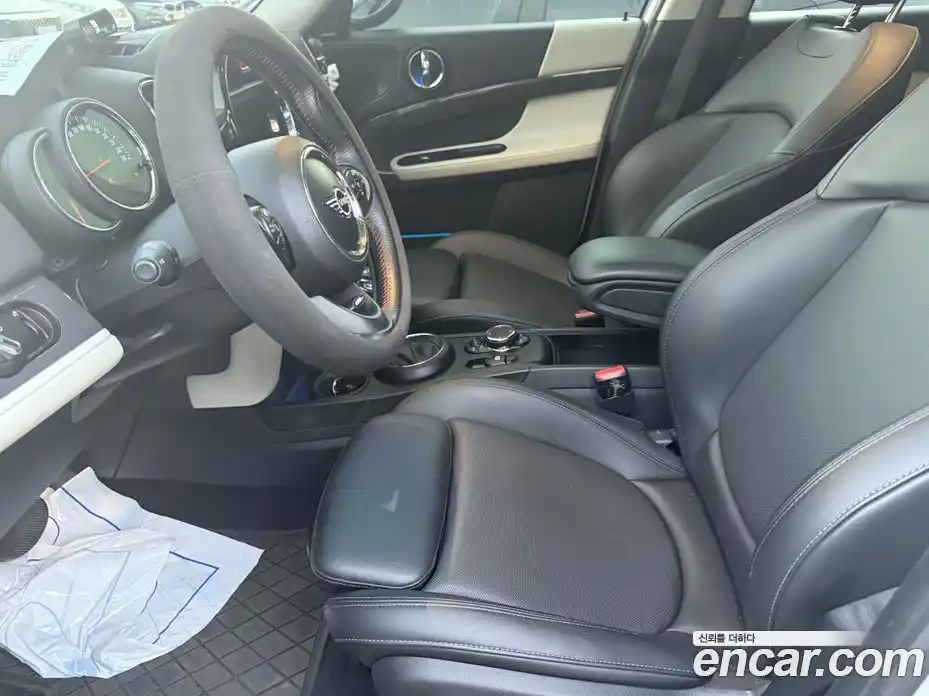 Mini Countryman 2018 2.0 Автомат в Москве № 210889, фото 10