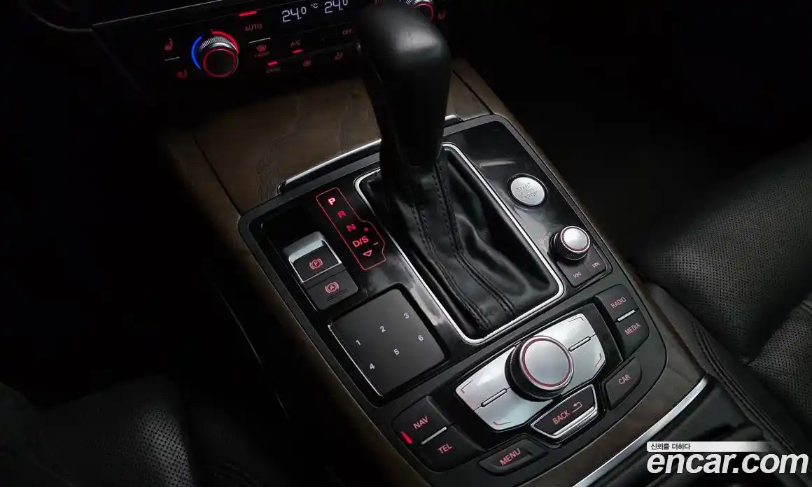 Audi A6 2016 2.0 Автомат в Москве № 212531, фото 11