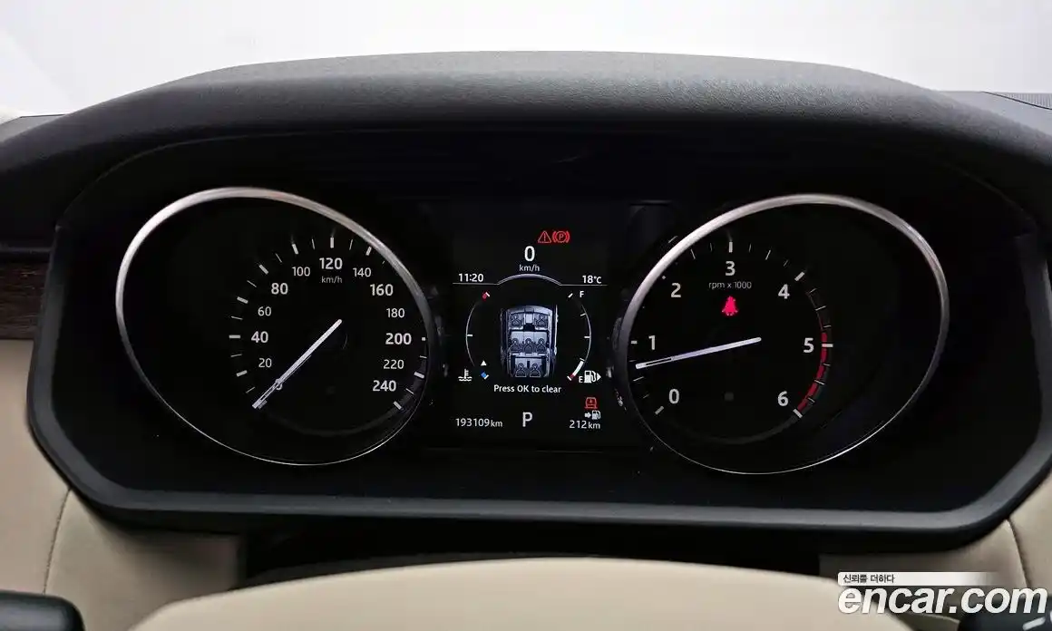 Land Rover Discovery 2017 3.0 Автомат в Москве № 213793, фото 13