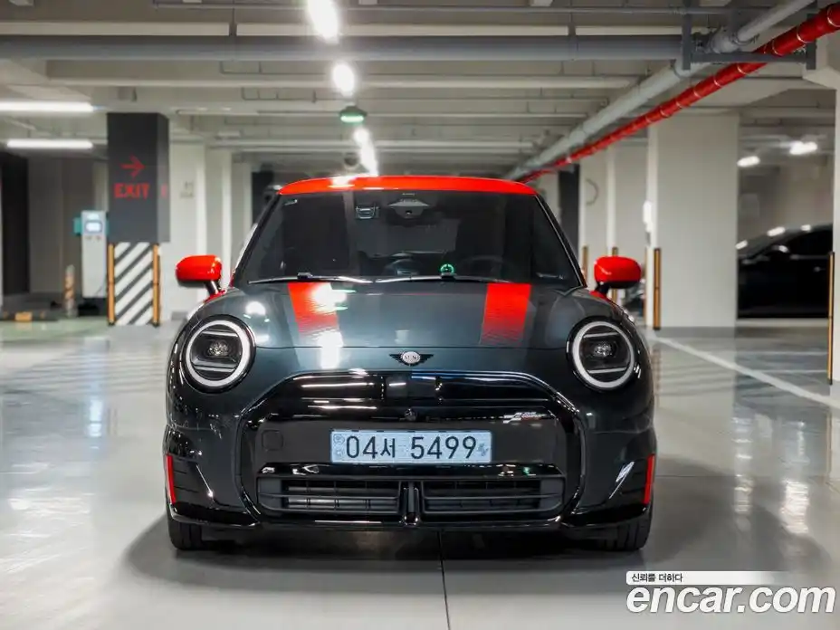 Mini Cooper 2025 Автомат в Москве № 213972, фото 3