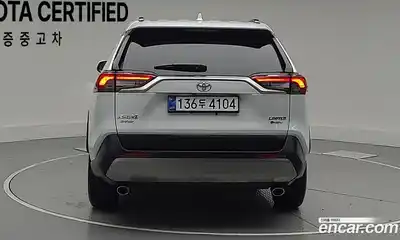 Toyota RAV4 2025 2.5 Автомат в Москве № 215573, миниатюра 4