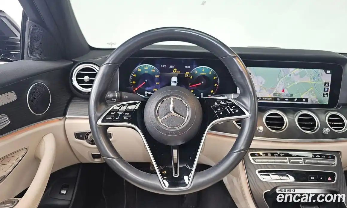 Mercedes-Benz E-Class 2023 2.0 Автомат в Москве № 220342, фото 13