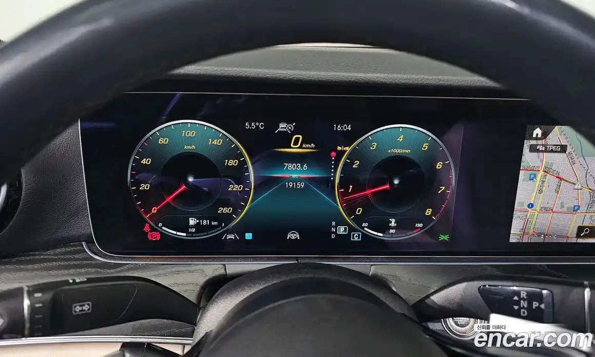 Mercedes-Benz E-Class 2023 2.0 Автомат в Москве № 220342, фото 8