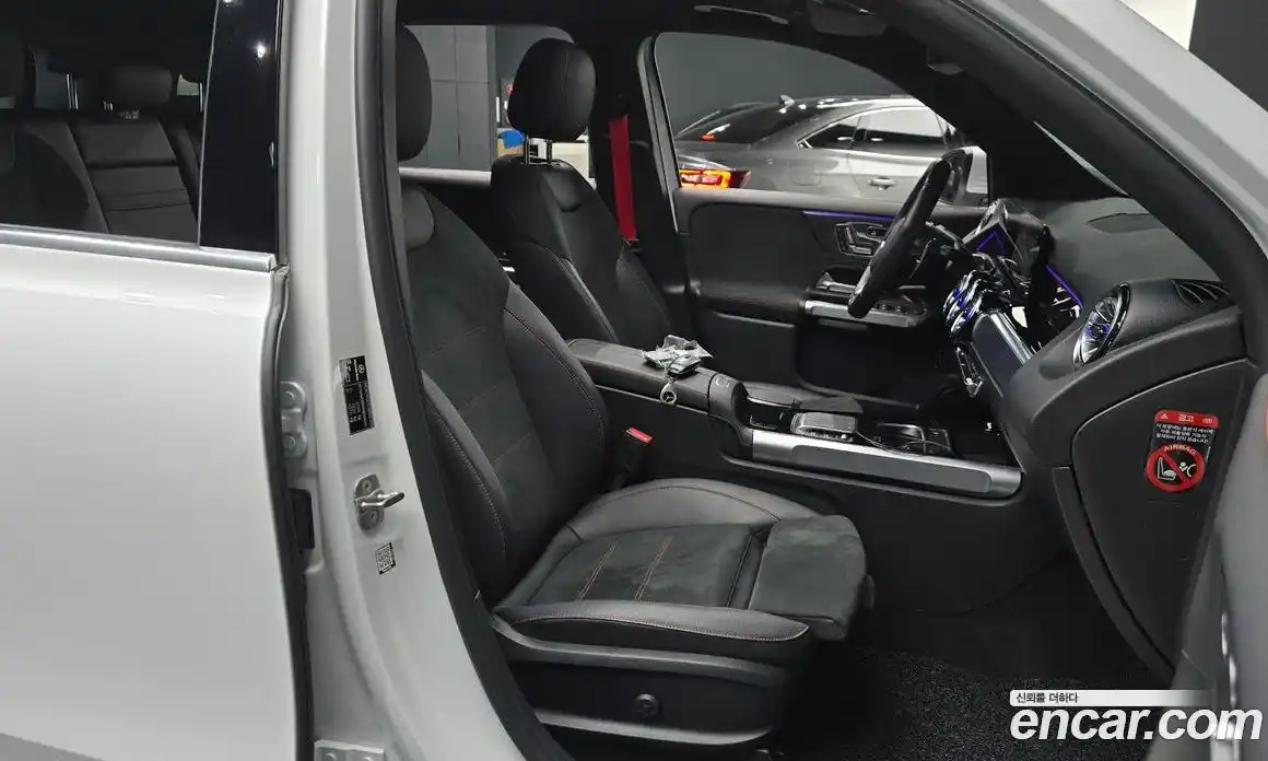 Mercedes-Benz GLB-Class 2023 2.0 Автомат в Москве № 220833, фото 7