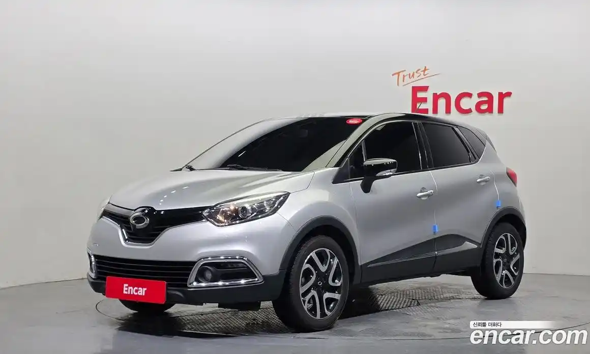 Renault QM3 2014 1.5 Автомат в Москве № 226715, фото 20