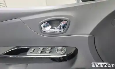 Renault QM3 2014 1.5 Автомат в Москве № 226715, миниатюра 4