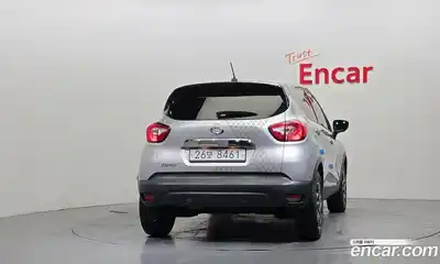 Renault QM3 2014 1.5 Автомат в Москве № 226715, миниатюра 5