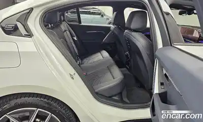 BMW 5-Series 2025 2.0 Автомат в Москве № 227967, миниатюра 12