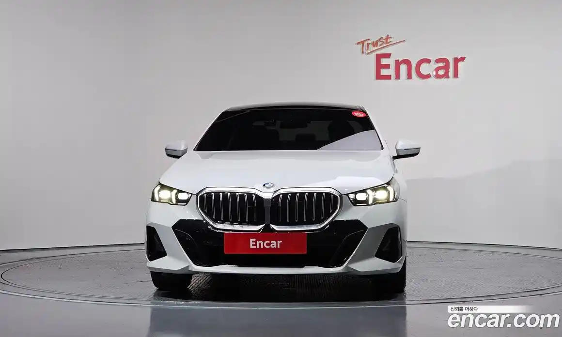 BMW 5-Series 2025 2.0 Автомат в Москве № 227967, фото 8