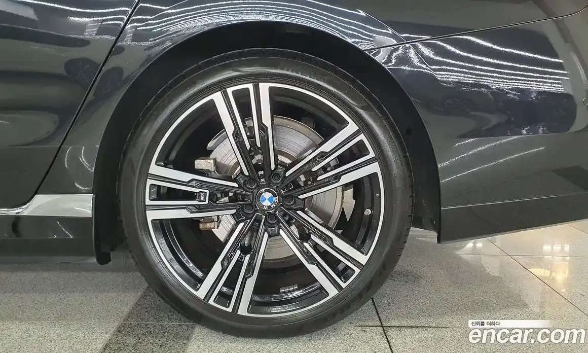BMW 7-Series 2023 3.0 Автомат в Москве № 228954, фото 5