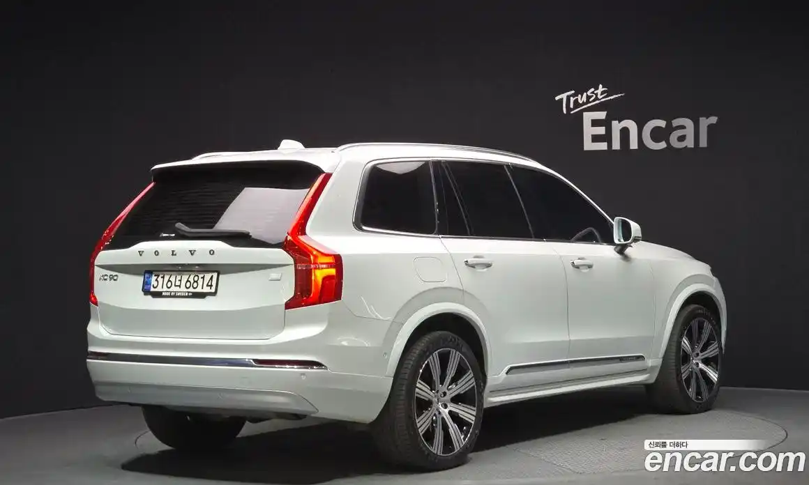 Volvo XC90 2022 2.0 Автомат в Москве № 230486, фото 3