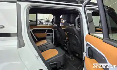 Land Rover Defender 2024 3.0 Автомат в Москве № 231166, миниатюра 4