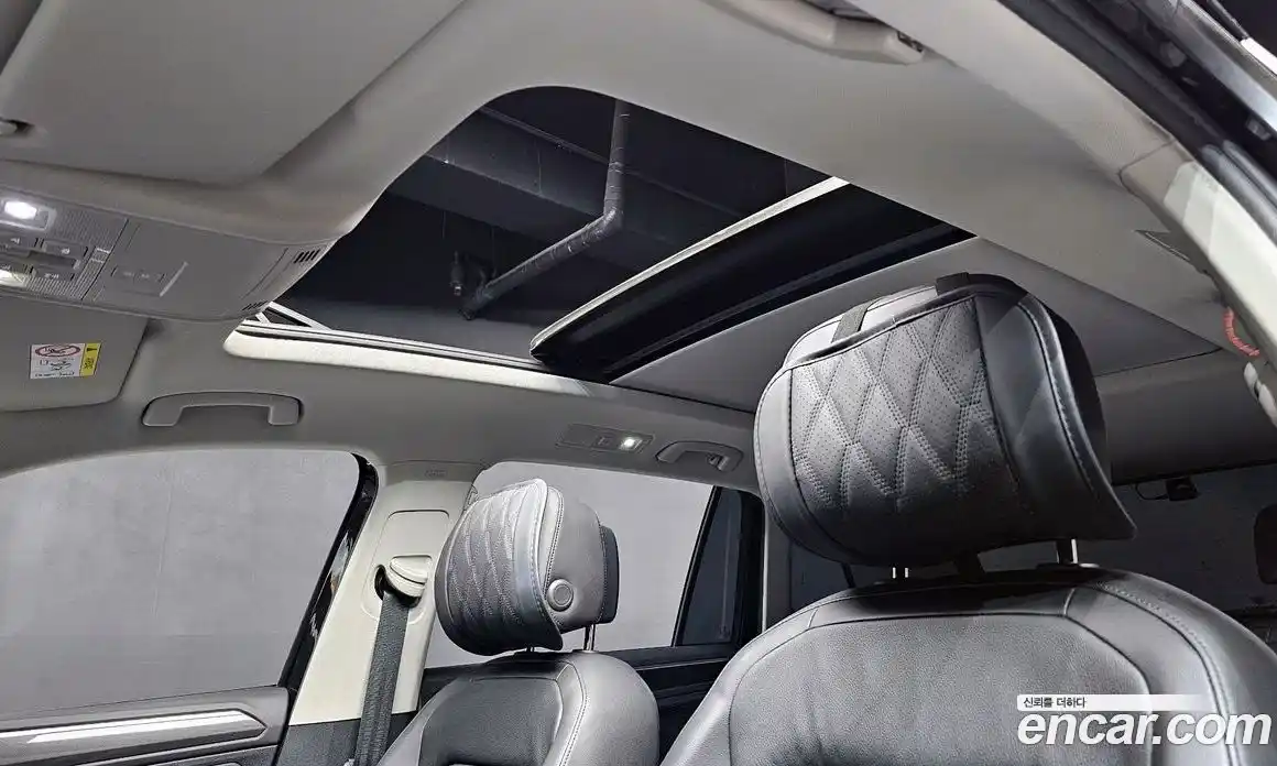 Volkswagen Tiguan 2023 2.0 Автомат в Москве № 232064, фото 9