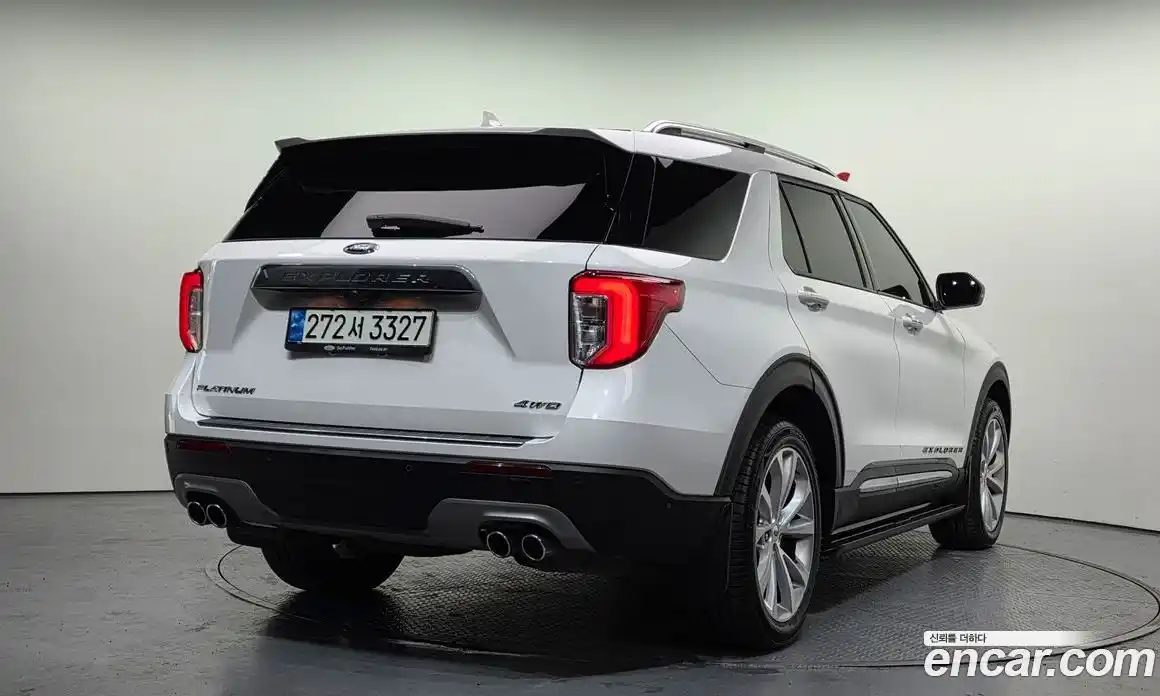 Ford Explorer 2022 3.0 Автомат в Москве № 233281, фото 3