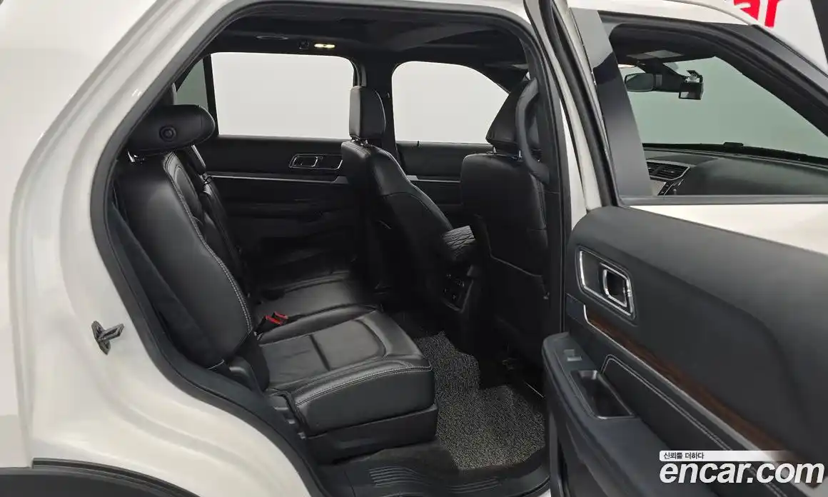 Ford Explorer 2018 2.3 Автомат в Москве № 233305, фото 20