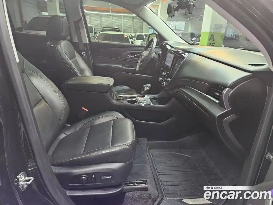 Chevrolet Traverse 2021 3.6 Автомат в Москве № 237686, фото 10