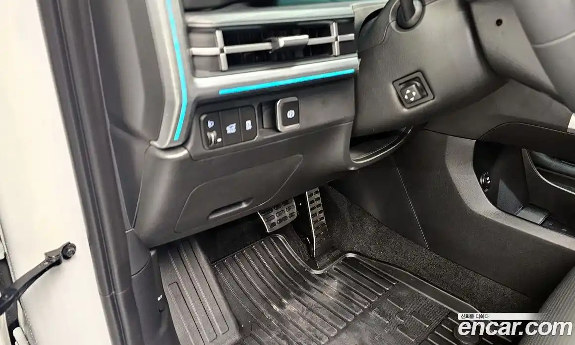 Hyundai Santa Fe 2024 2.5 Автомат в Москве № 243645, фото 5