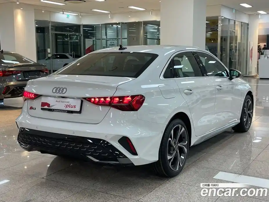 Audi A3 2025 2.0 Автомат в Москве № 250112, фото 2