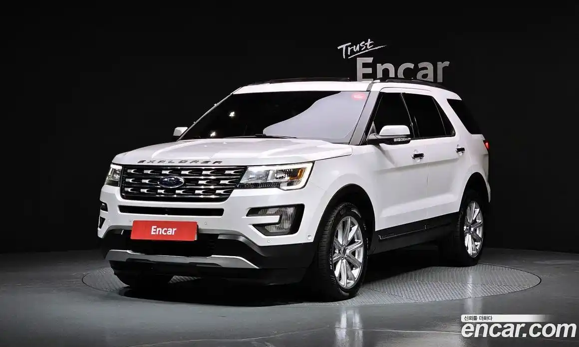 Ford Explorer 2017 2.3 Автомат в Москве № 255644, фото 1