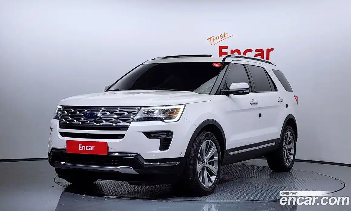 Ford Explorer 2018 2.3 Автомат в Москве № 255650, фото 1