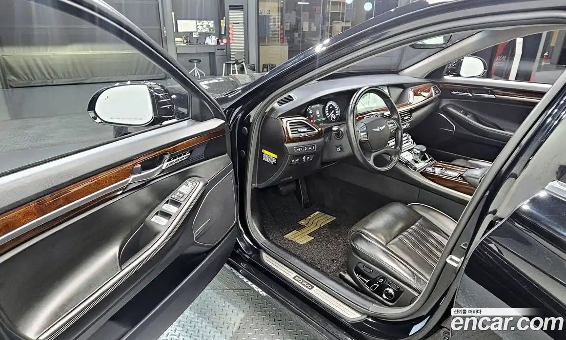 Genesis EQ900 2016 3.3 Автомат в Москве № 259832, фото 1