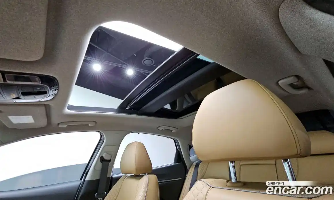 Hyundai Sonata 2022 1.6 Автомат в Москве № 284221, фото 14