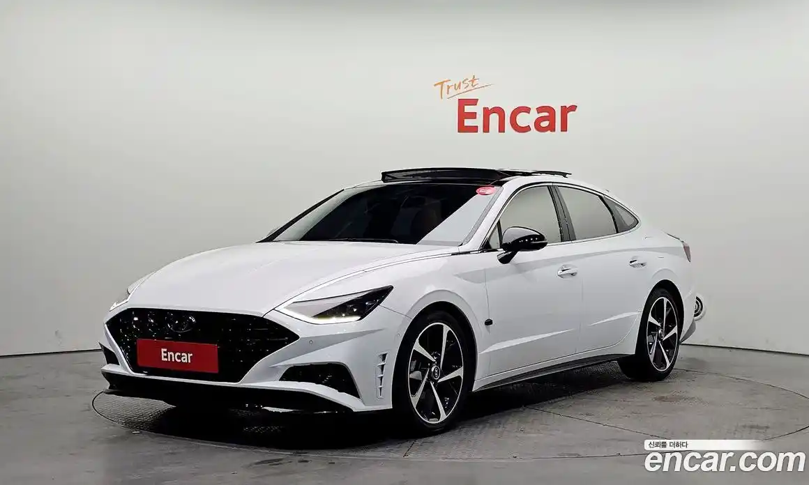 Hyundai Sonata 2022 1.6 Автомат в Москве № 284221, фото 16