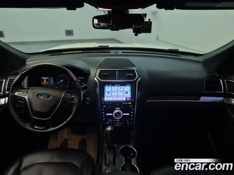 Ford Explorer 2019 2.3 Автомат в Москве № 285647, фото 7