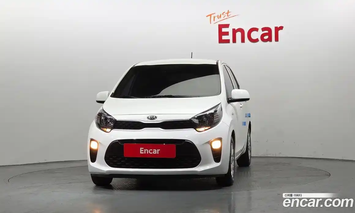 Kia Morning 2020 1.0 Автомат в Москве № 288114, фото 13