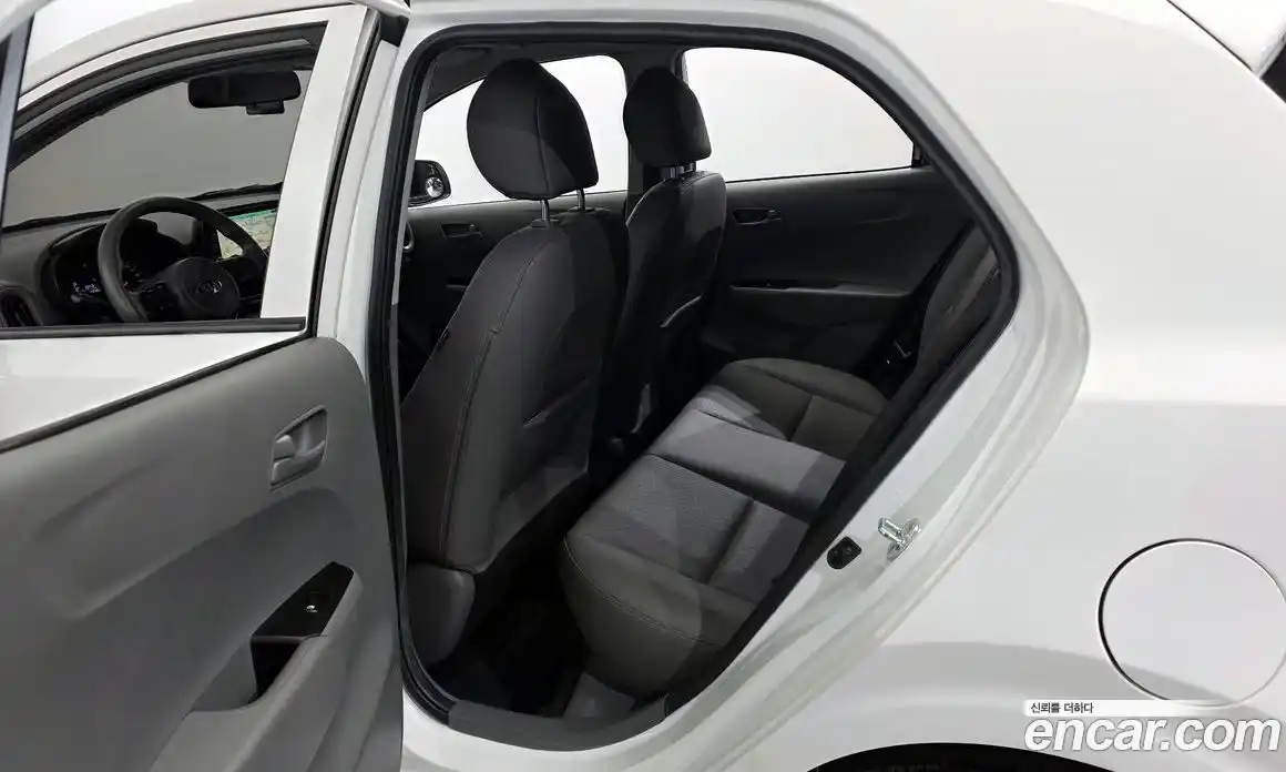 Kia Morning 2020 1.0 Автомат в Москве № 288114, фото 14