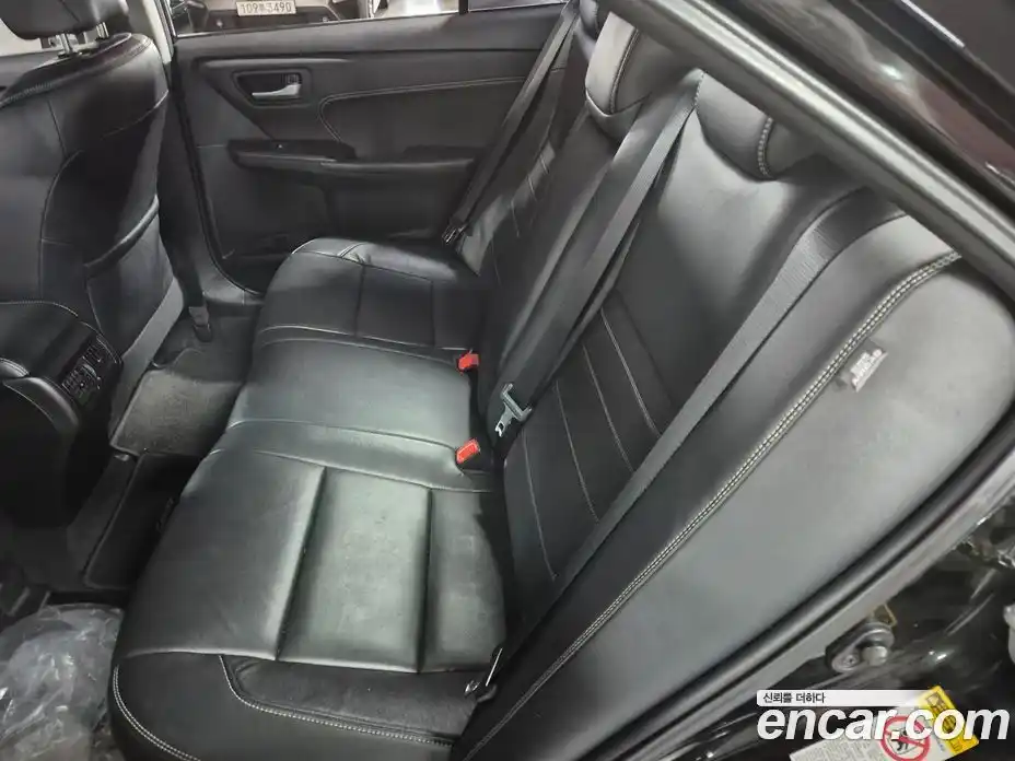 Toyota Camry 2015 2.5 Автомат в Москве № 295064, фото 12