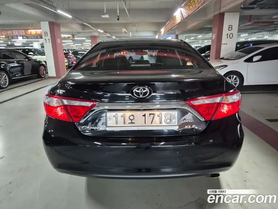 Toyota Camry 2015 2.5 Автомат в Москве № 295064, фото 3