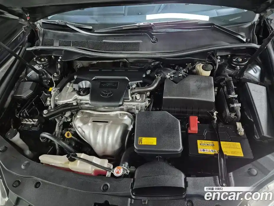 Toyota Camry 2015 2.5 Автомат в Москве № 295064, фото 6