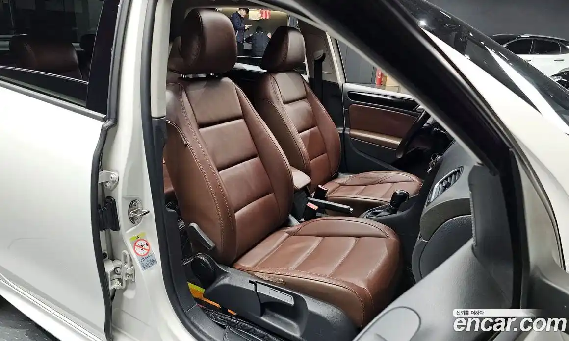 Volkswagen Golf 2013 2.0 Автомат в Москве № 301514, фото 11