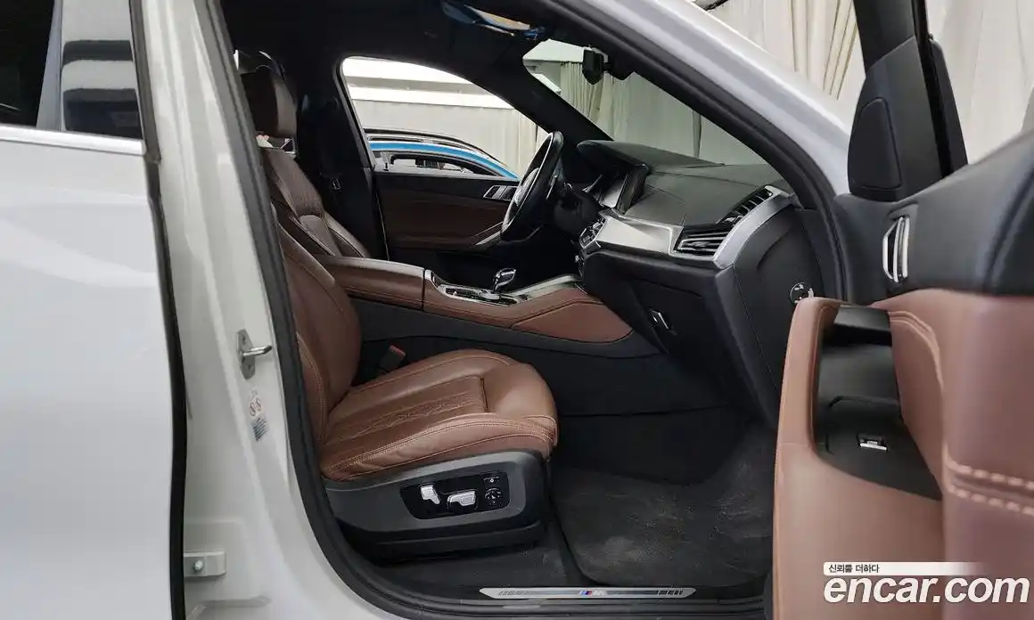 BMW X6 2022 3.0 Автомат в Москве № 302995, фото 11
