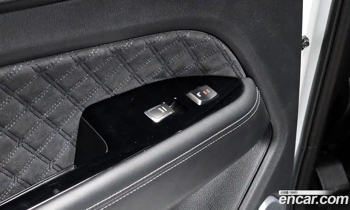 SsangYong Rexton 2021 2.2 Автомат в Москве № 30476, фото 4