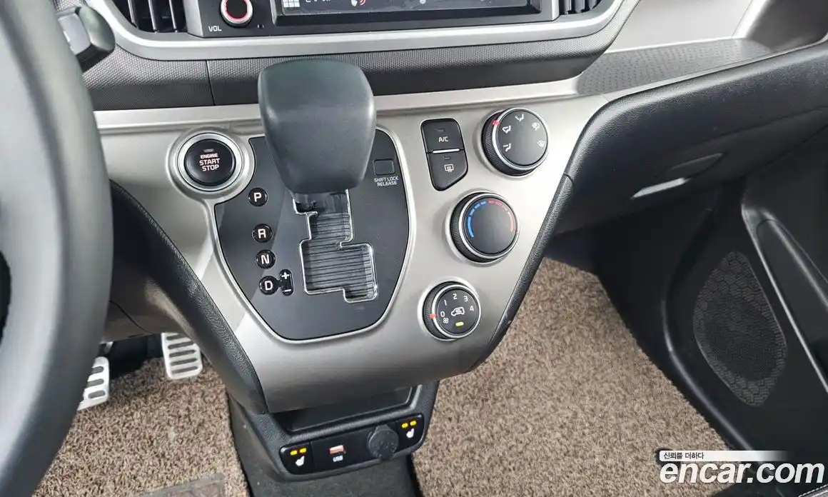 Kia Ray 2022 1.0 Автомат в Москве № 307012, фото 9