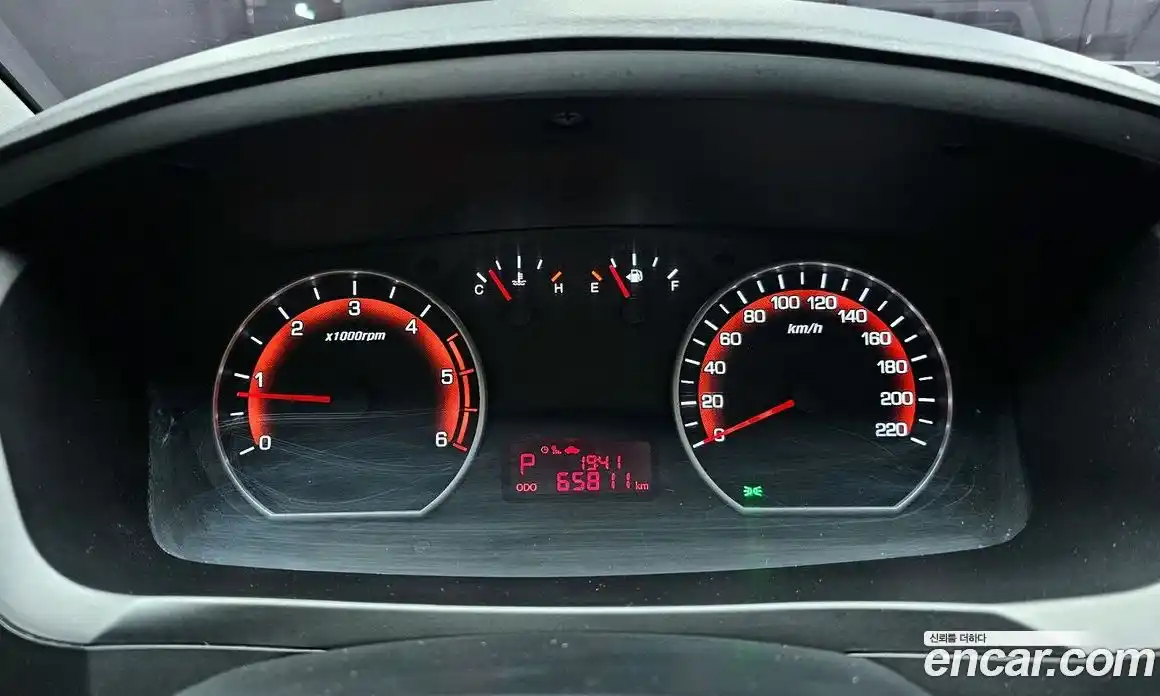 SsangYong Korando 2015 2.0 Автомат в Москве № 31108, фото 6