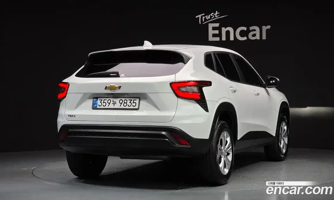 Chevrolet Trax 2024 1.2 Автомат в Москве № 314204, фото 14