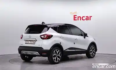 Renault QM3 2018 1.5 Автомат в Москве № 316302, миниатюра 12