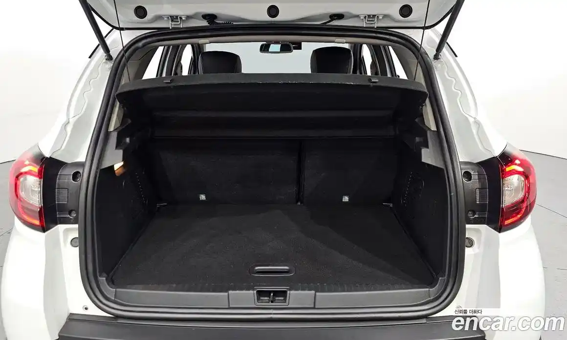 Renault QM3 2018 1.5 Автомат в Москве № 316302, фото 14