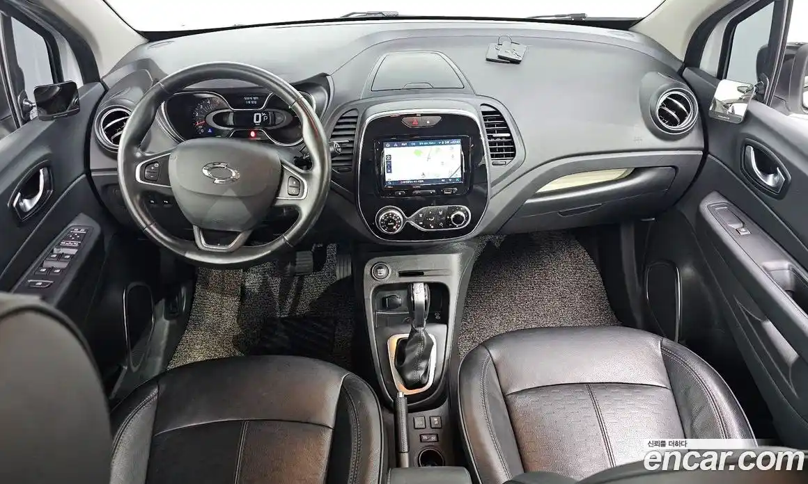 Renault QM3 2018 1.5 Автомат в Москве № 316302, фото 17