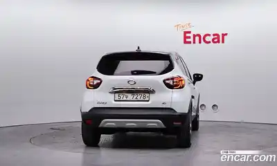 Renault QM3 2018 1.5 Автомат в Москве № 316302, миниатюра 9