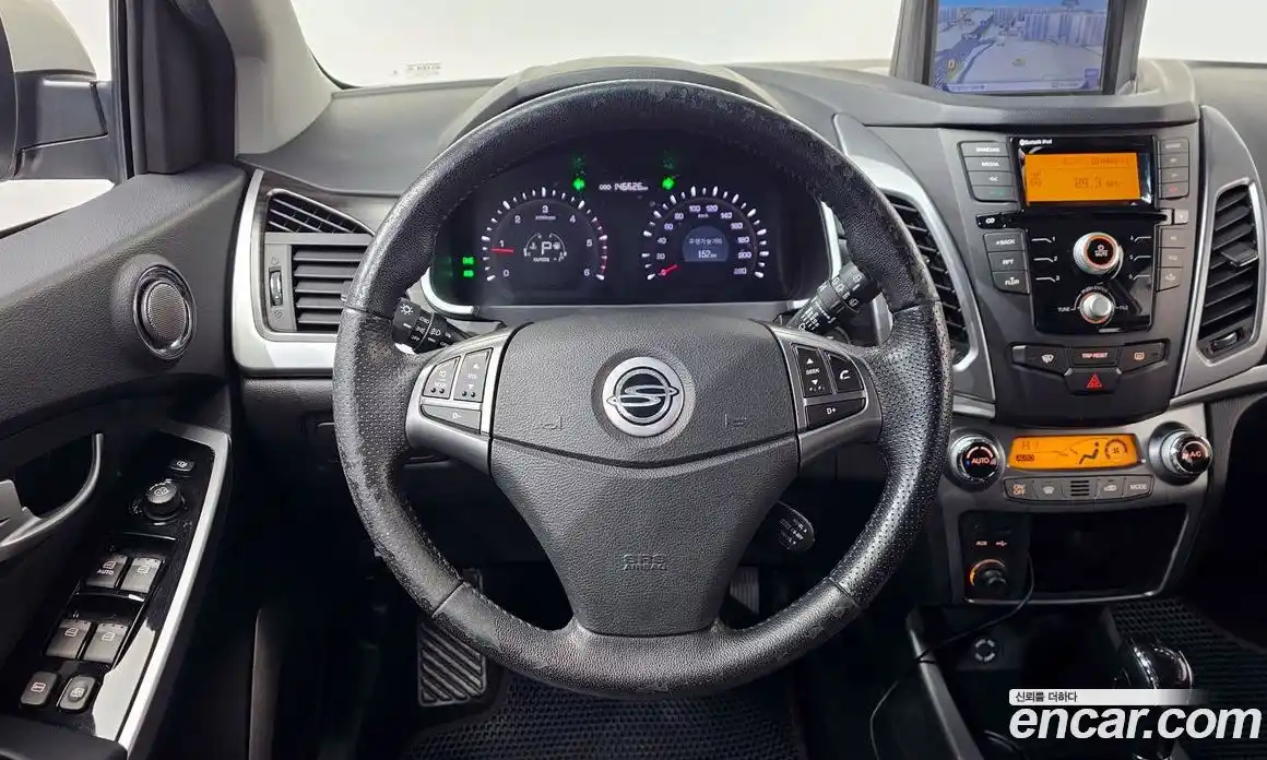 SsangYong Korando 2014 2.0 Автомат в Москве № 33832, фото 1