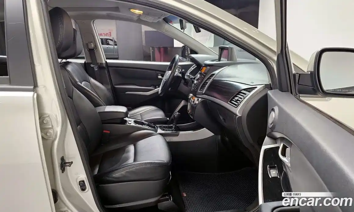 SsangYong Korando 2014 2.0 Автомат в Москве № 33832, фото 12