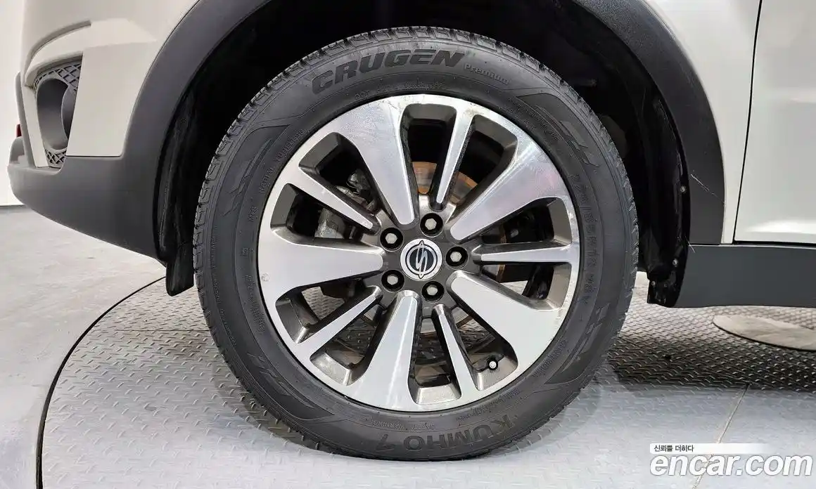 SsangYong Korando 2014 2.0 Автомат в Москве № 33832, фото 14