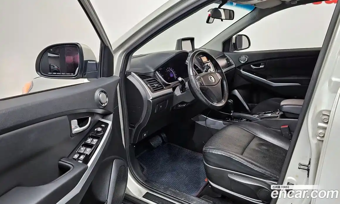 SsangYong Korando 2014 2.0 Автомат в Москве № 33832, фото 5